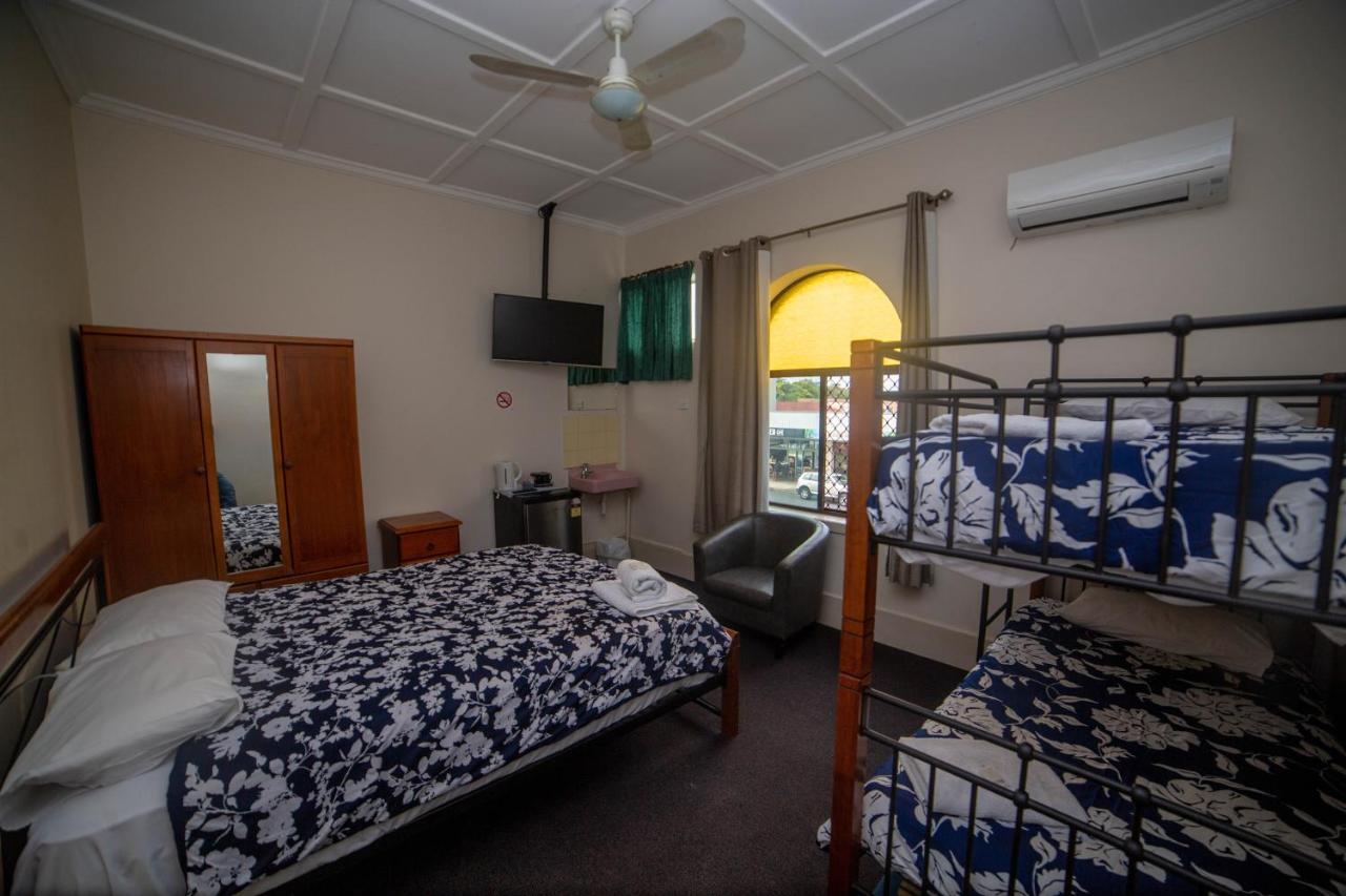 Australian Hotel Баллина Экстерьер фото