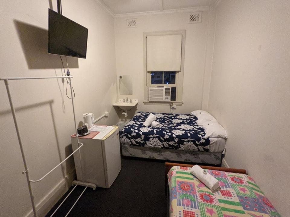 Australian Hotel Баллина Экстерьер фото