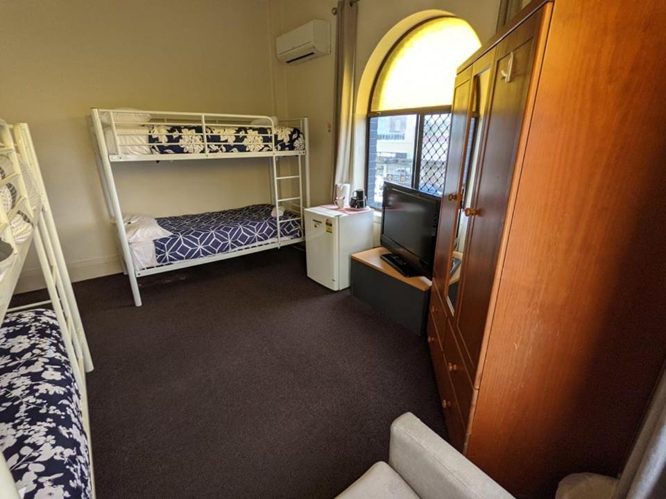 Australian Hotel Баллина Экстерьер фото